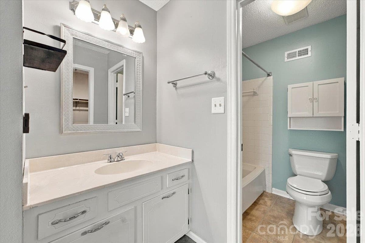 Townhouse at 10905 Rail Tye Place, Pineville, photo 34 of 44