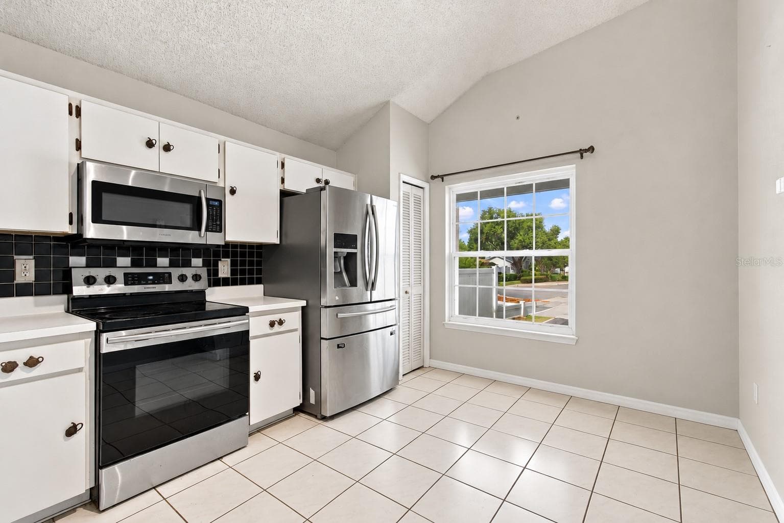 Single Family Residence at 24138 TWIN CT, LAND O LAKES, photo 11 of 85