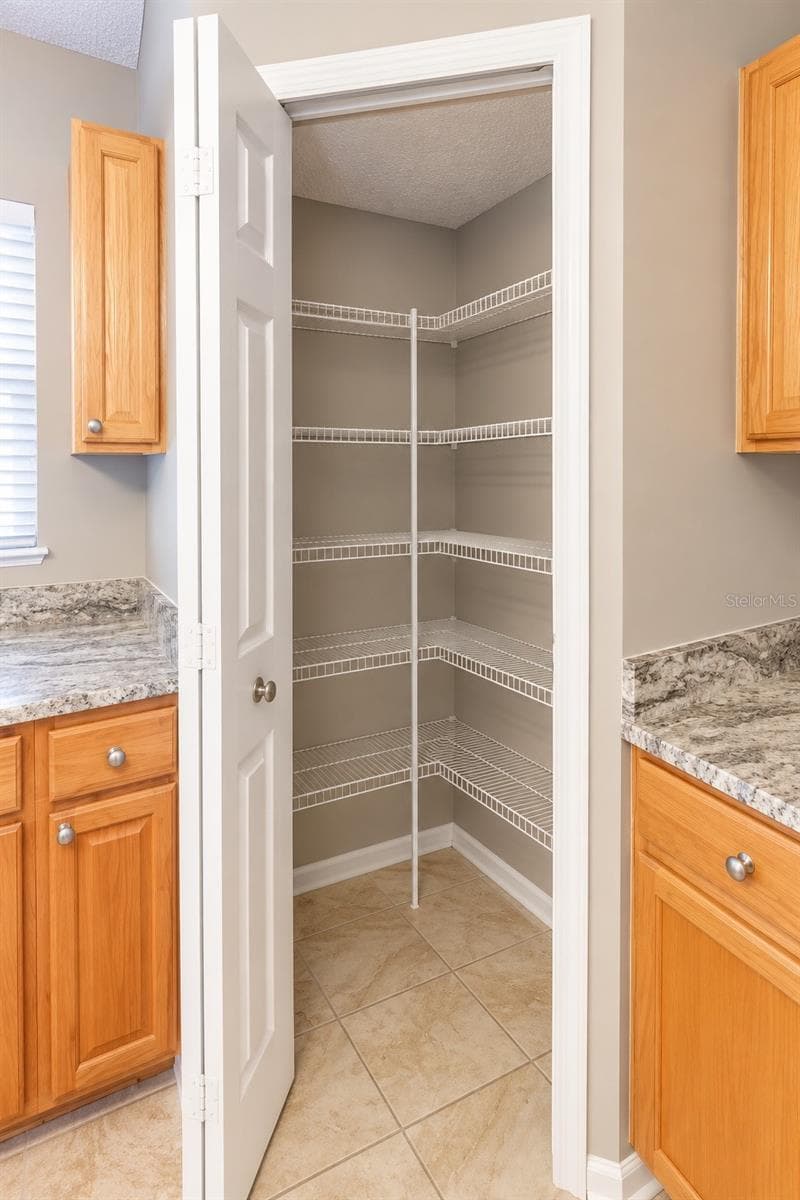 Pantry - 11083 MAYBIRD AVE, WEEKI WACHEE