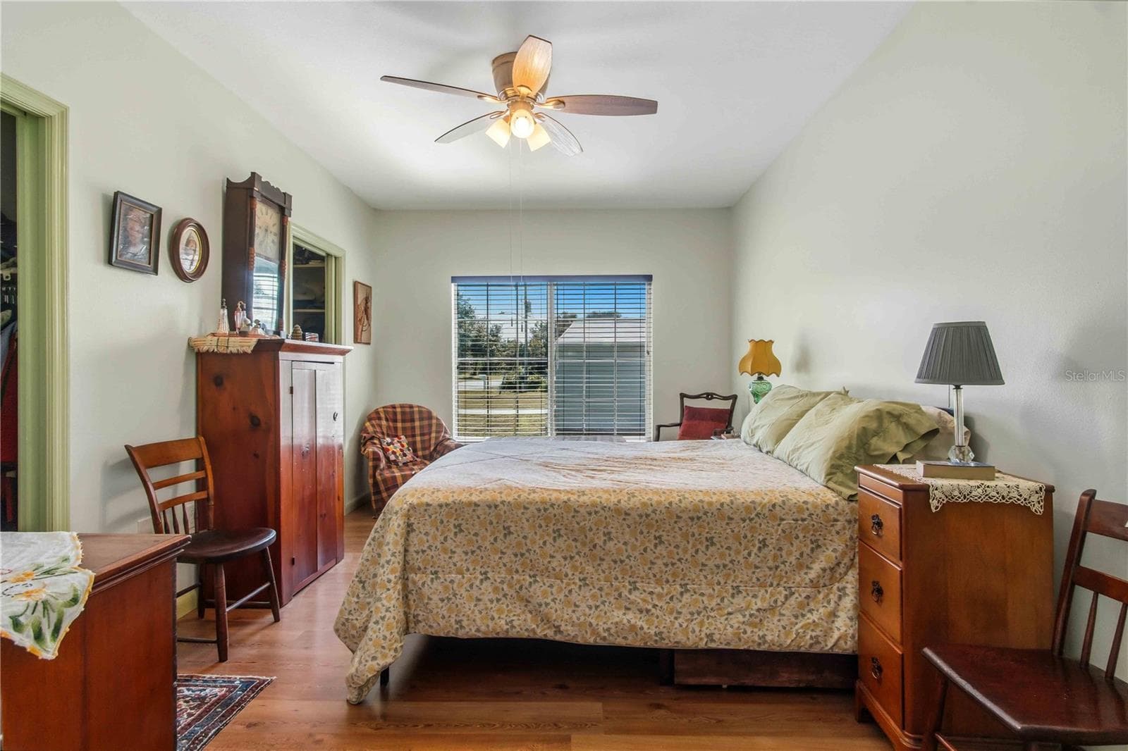 Primary bedroom - 141 SUMMERSET DR, PUNTA GORDA
