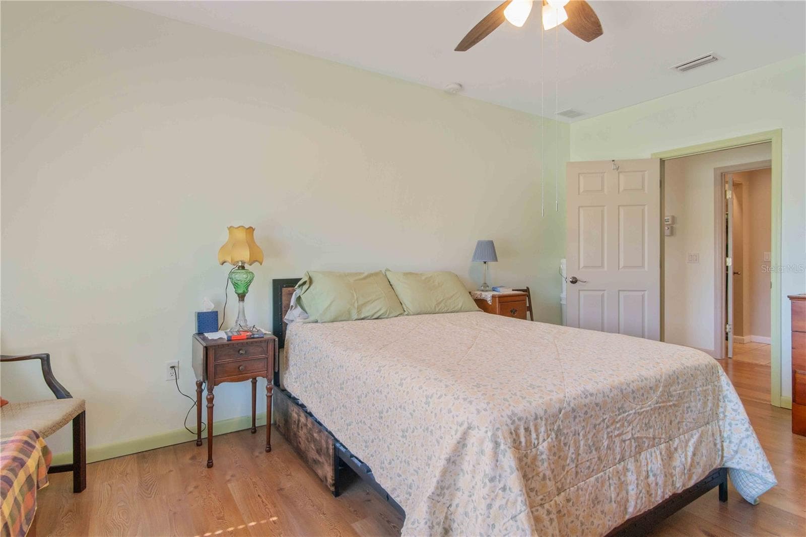 Primary bedroom - 141 SUMMERSET DR, PUNTA GORDA