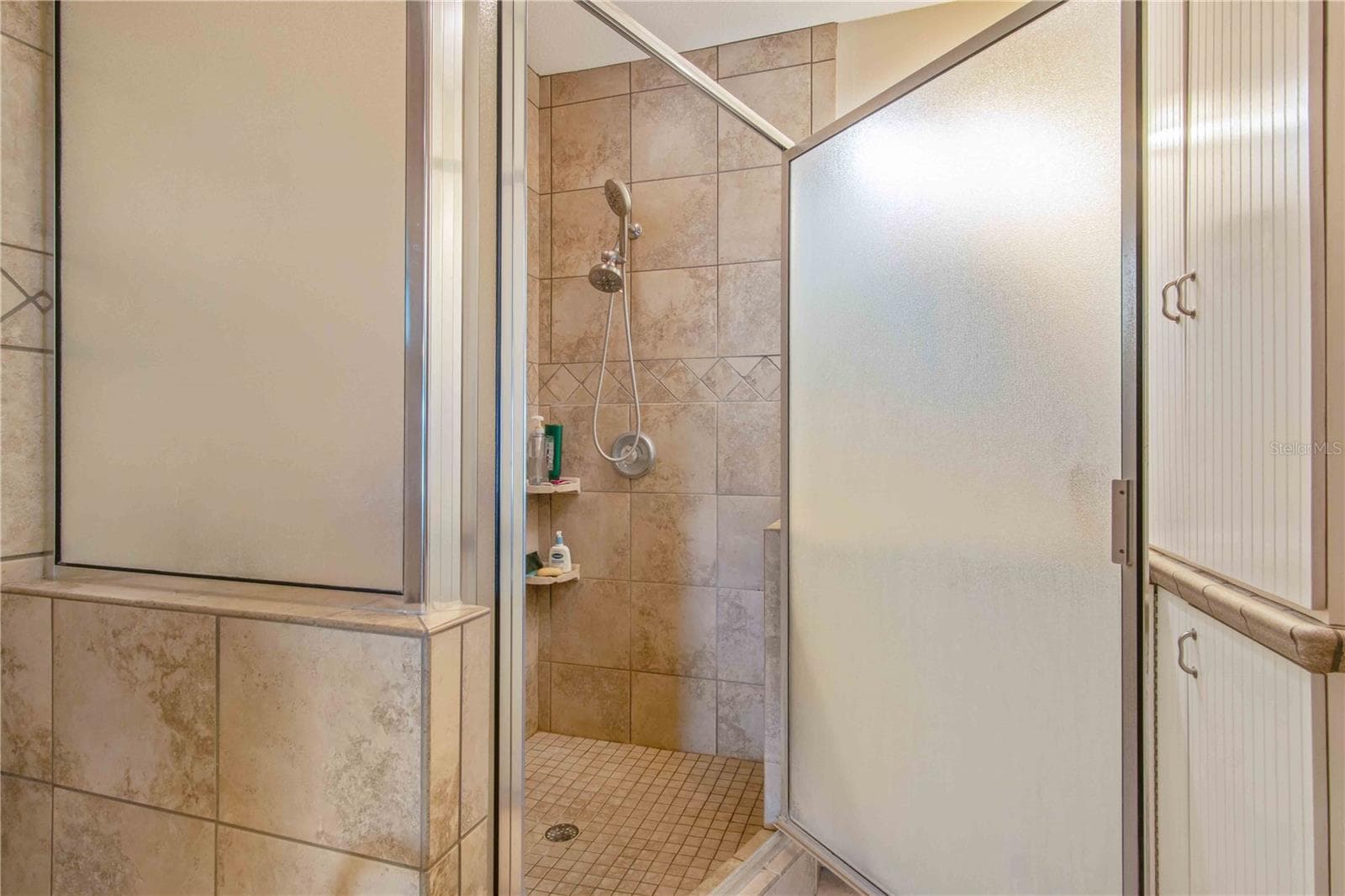 Primary bathroom - 141 SUMMERSET DR, PUNTA GORDA