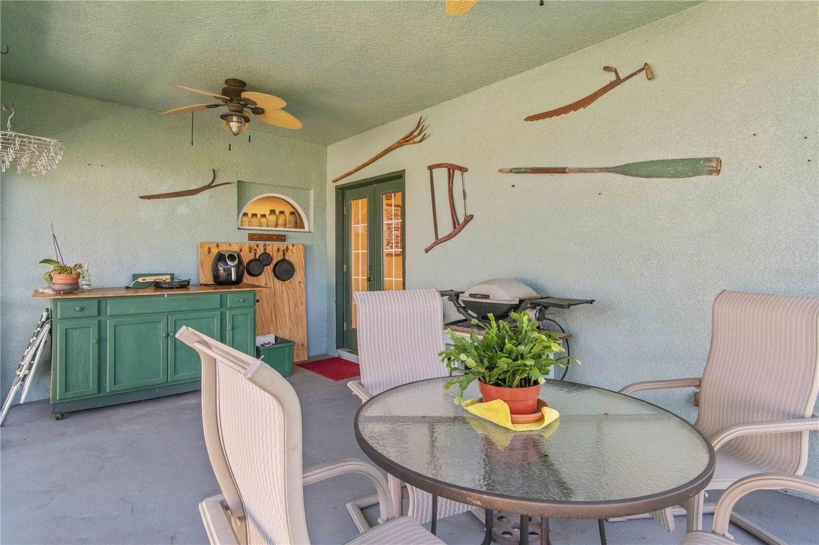 Screened patio - 141 SUMMERSET DR, PUNTA GORDA