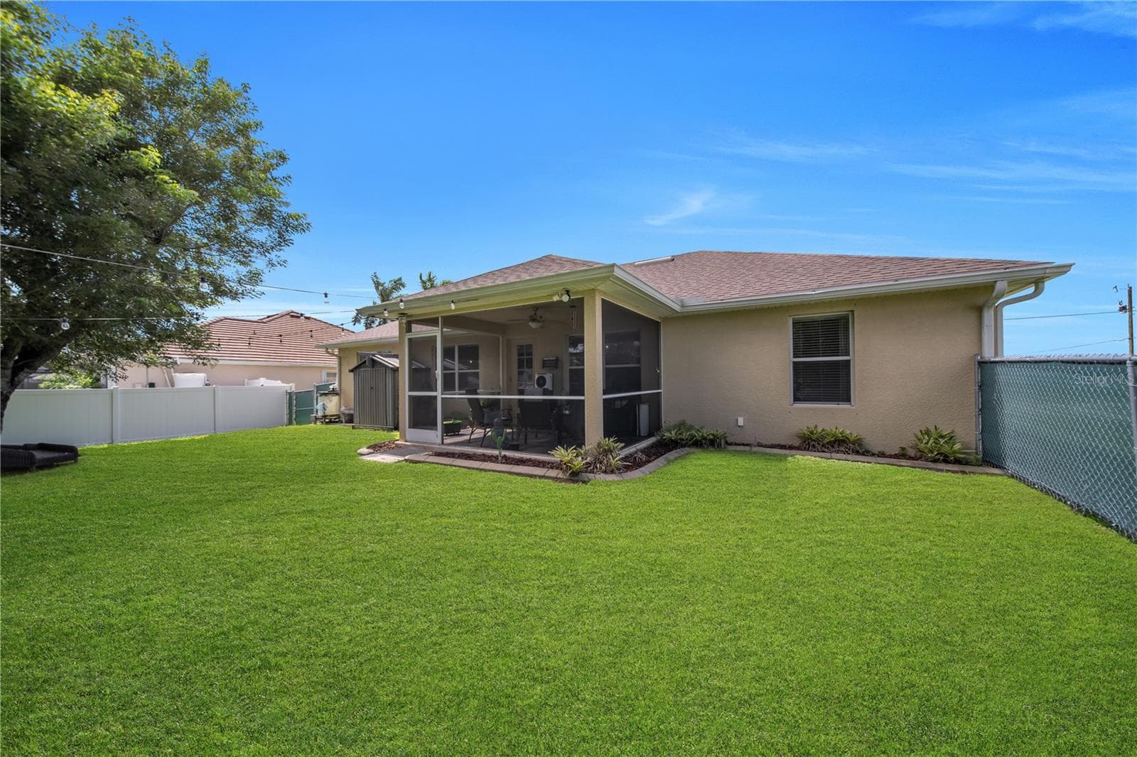 Single Family Residence at 1211 NW 27TH PL, CAPE CORAL, photo 31 of 37