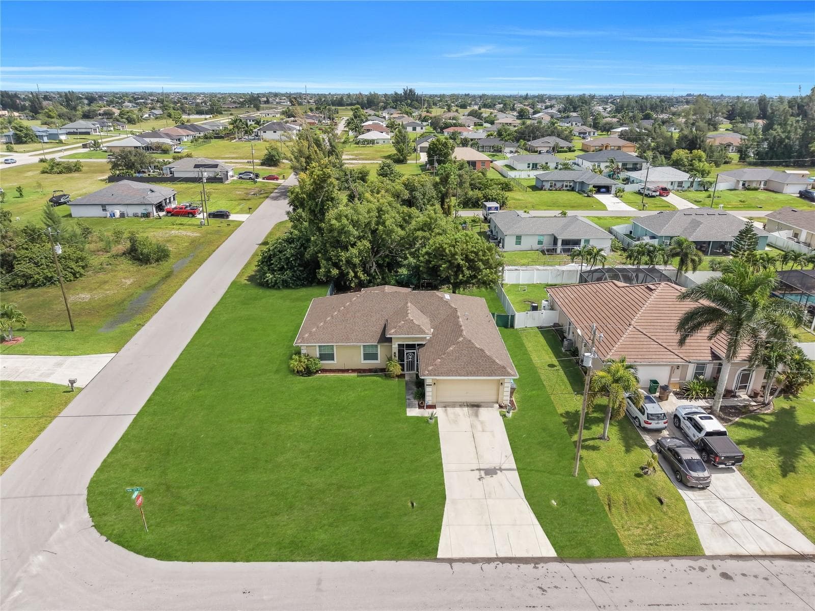 Single Family Residence at 1211 NW 27TH PL, CAPE CORAL, photo 2 of 37