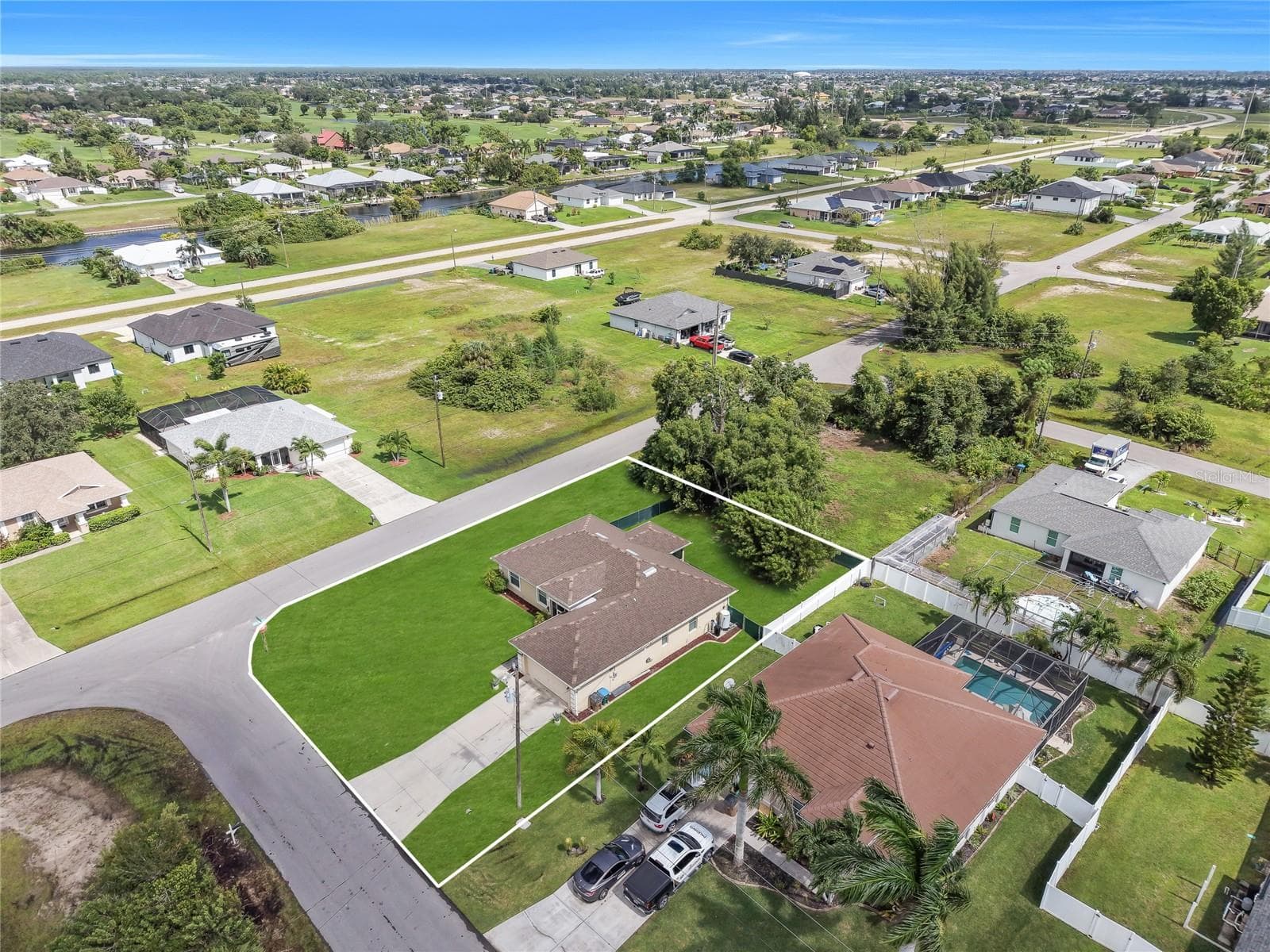 Single Family Residence at 1211 NW 27TH PL, CAPE CORAL, photo 37 of 37