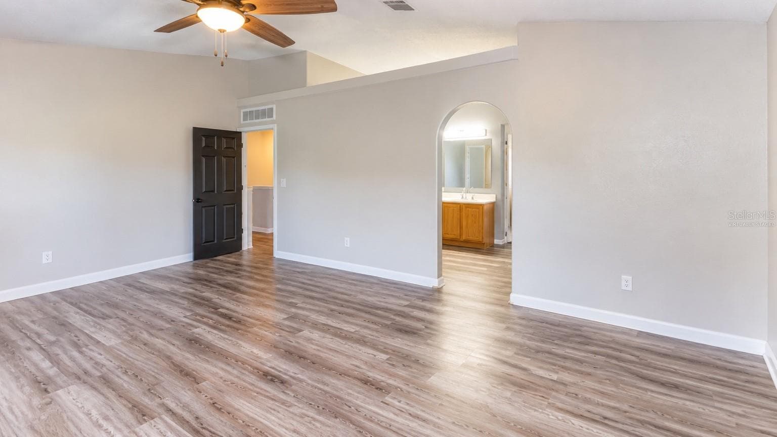 Virtually Staged - 11083 MAYBIRD AVE, WEEKI WACHEE