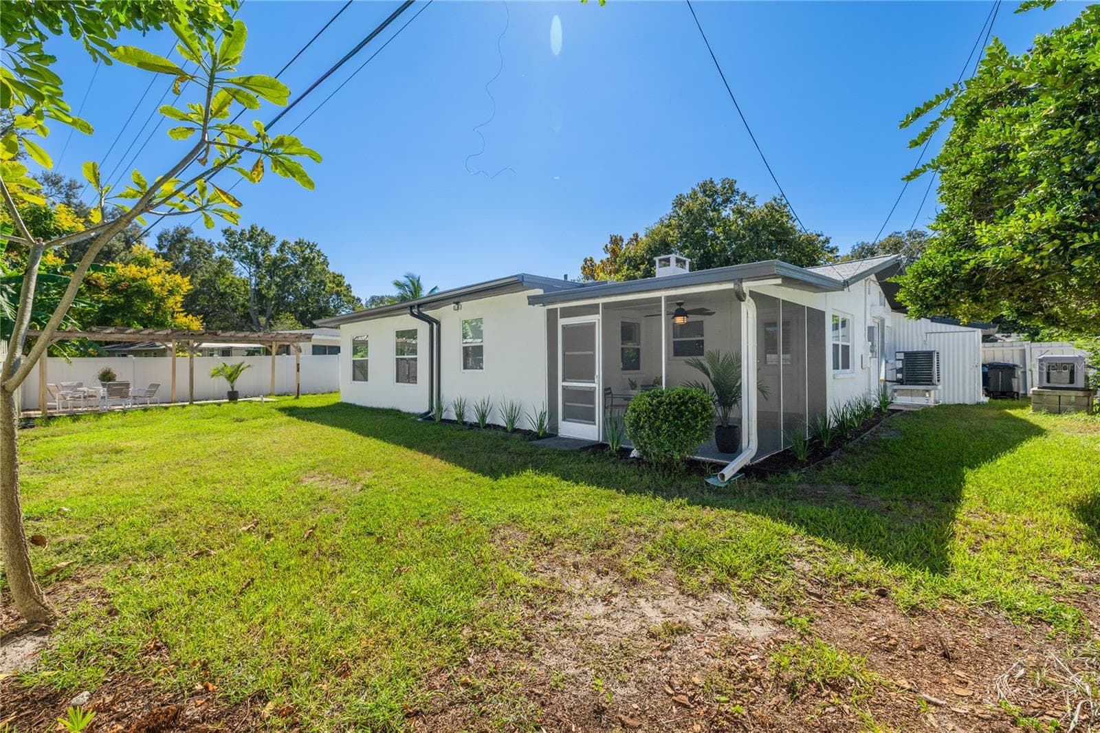 Single Family Residence at 1479 S EVERGREEN AVE, CLEARWATER, photo 27 of 30