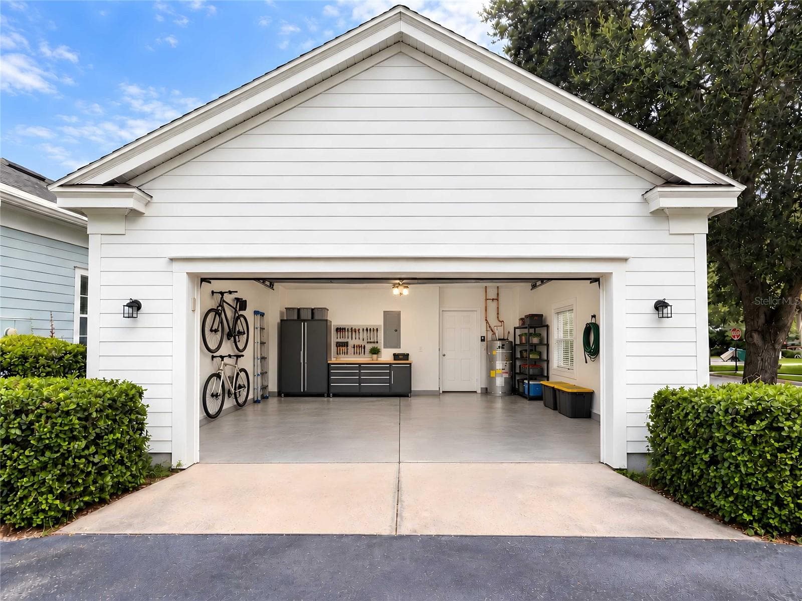 Single Family Residence at 2904 SAINT GEORGE ST, ORLANDO, photo 7 of 55