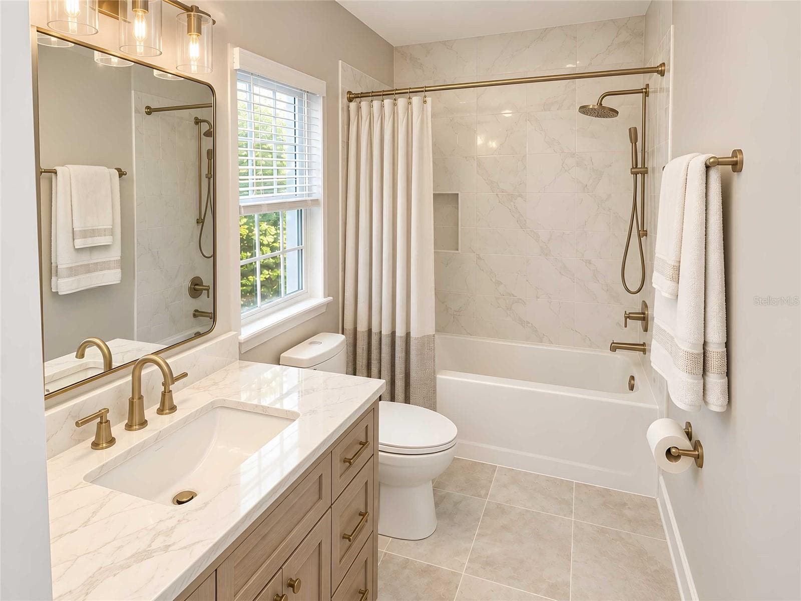 2nd bathroom staged - 2904 SAINT GEORGE ST, ORLANDO
