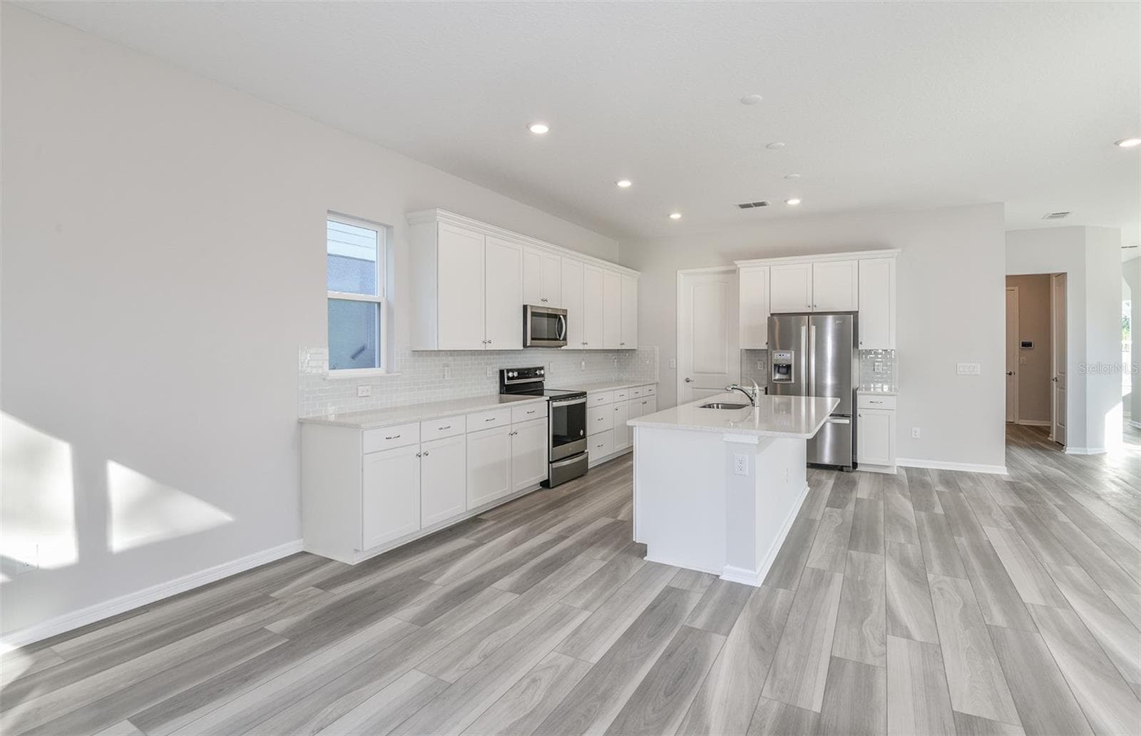 Model Home Design Only. Pictures and furnishings are for illustrative purposes only. Elevations, colors and options may vary. Furniture is for model home staging only. - 4833 FINLEY DRIVE, DAVENPORT