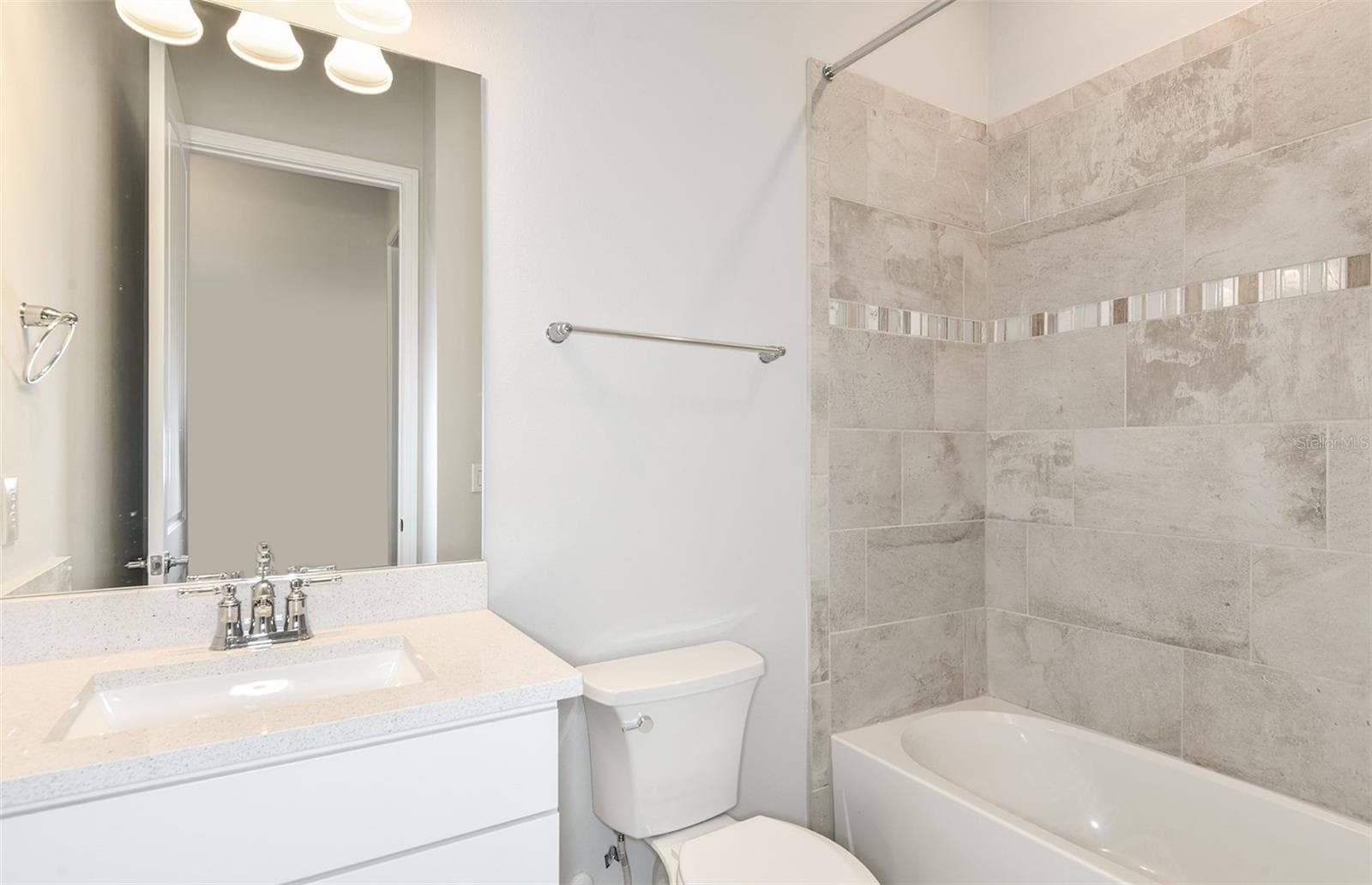 Model Home Design Only. Pictures and furnishings are for illustrative purposes only. Elevations, colors and options may vary. Furniture is for model home staging only. - 4833 FINLEY DRIVE, DAVENPORT