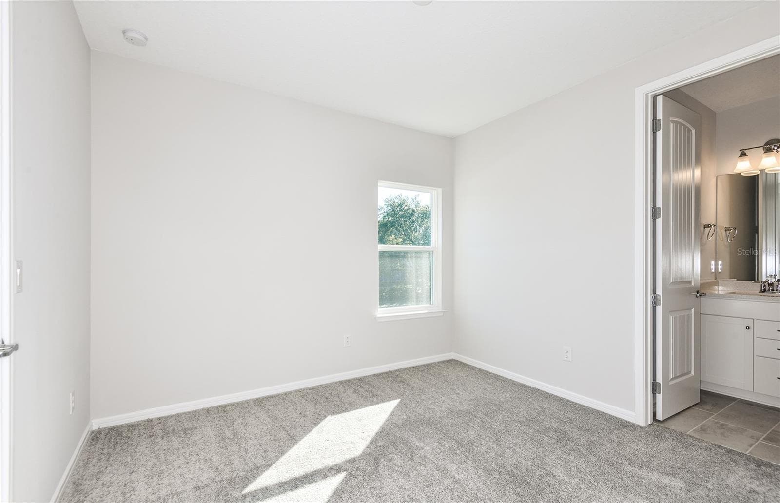 Model Home Design Only. Pictures and furnishings are for illustrative purposes only. Elevations, colors and options may vary. Furniture is for model home staging only. - 4833 FINLEY DRIVE, DAVENPORT