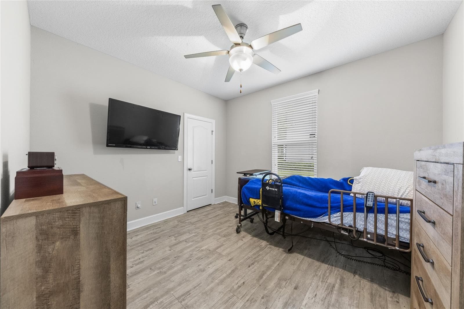 Single Family Residence at 4420 CASTLE PALM CT, ORANGE PARK, photo 33 of 99