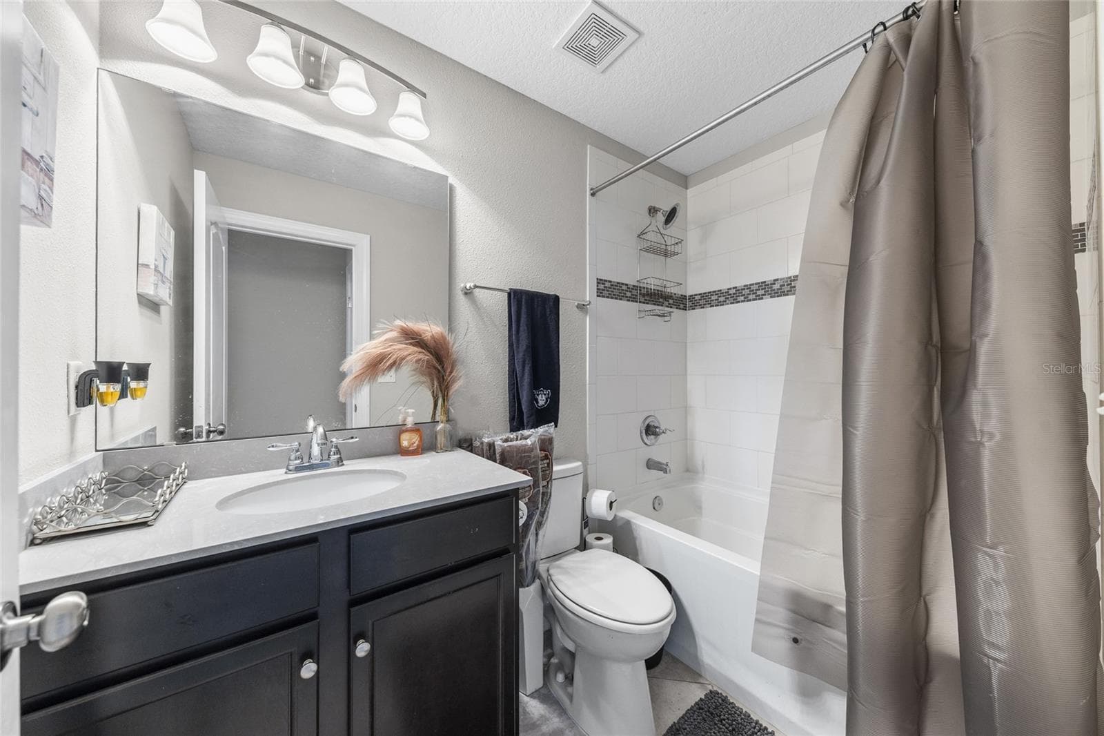 Single Family Residence at 4420 CASTLE PALM CT, ORANGE PARK, photo 39 of 99