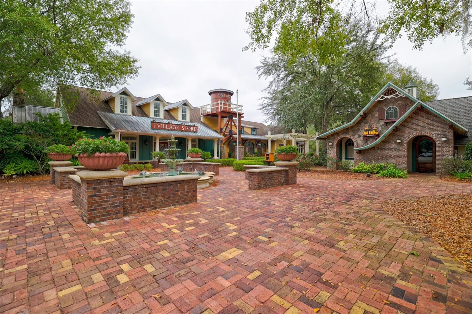 Single Family Residence at 4420 CASTLE PALM CT, ORANGE PARK, photo 73 of 99