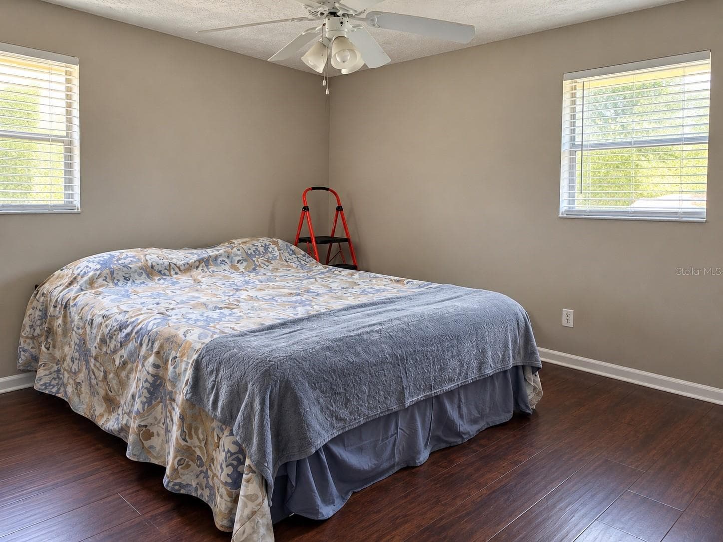 Single Family Residence at 4121 SHARBETH DR E, JACKSONVILLE, photo 7 of 13