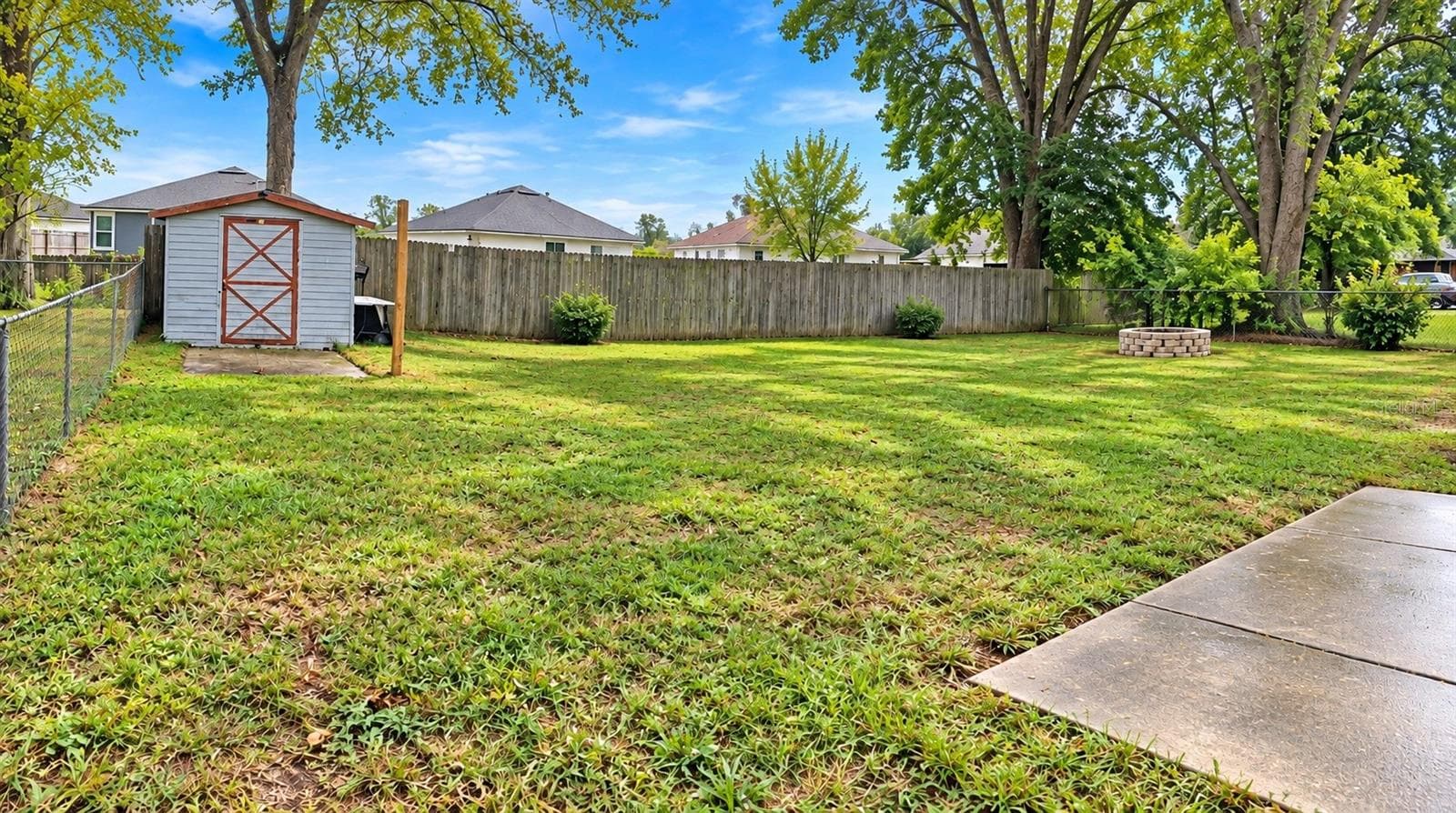 Single Family Residence at 4121 SHARBETH DR E, JACKSONVILLE, photo 12 of 13