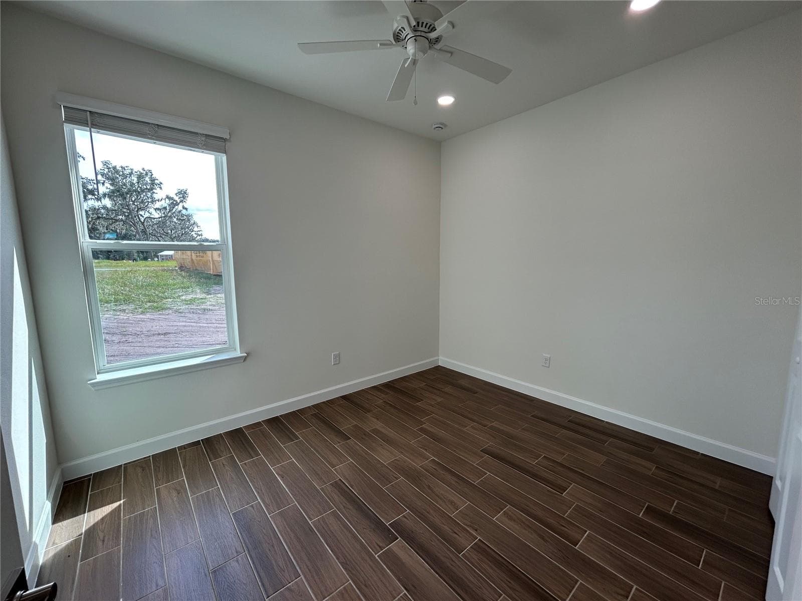 Guest Bedroom - 12033 LAKESHORE WAY, OXFORD