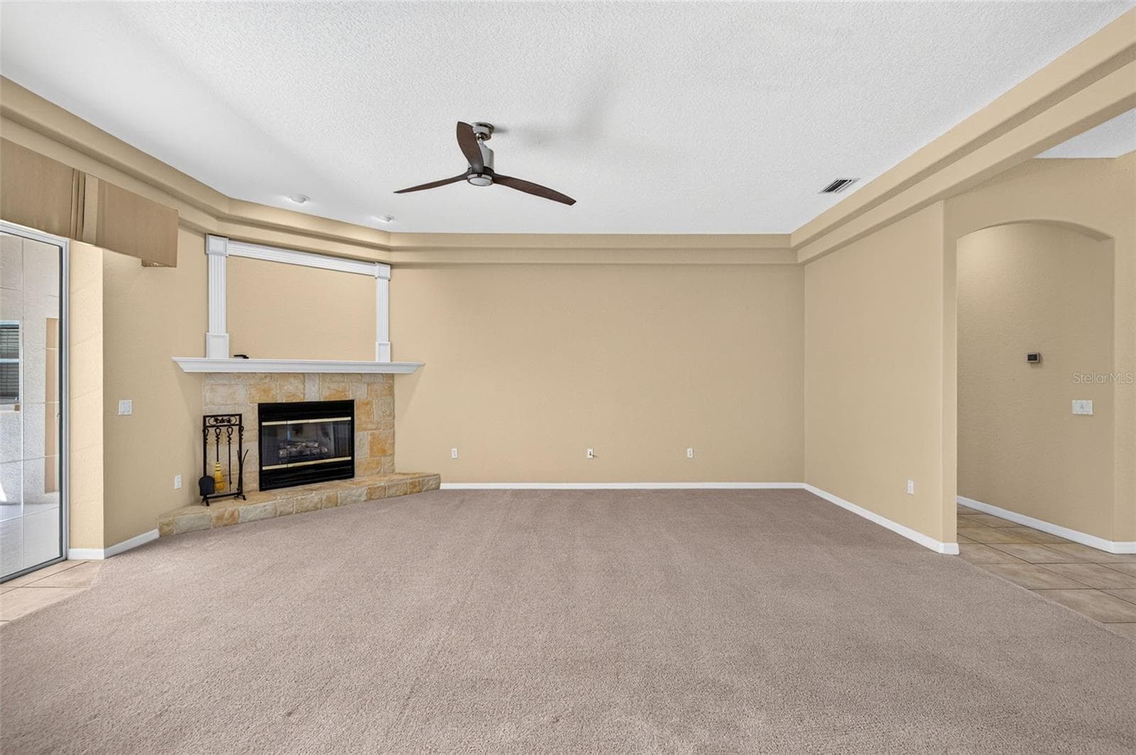 Single Family Residence at 725 CITRUS WOOD LN, VALRICO, photo 24 of 74