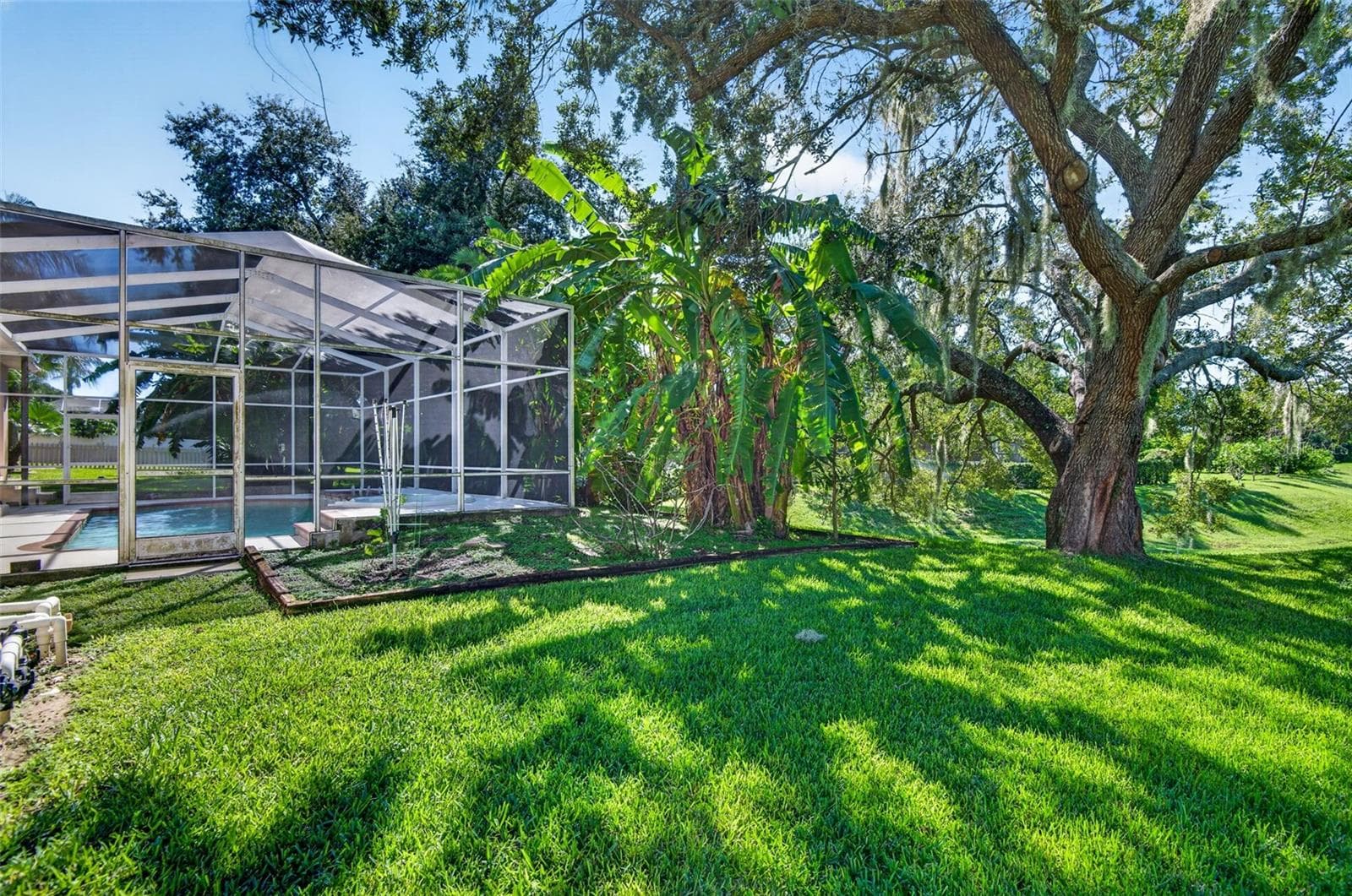 Single Family Residence at 725 CITRUS WOOD LN, VALRICO, photo 61 of 74