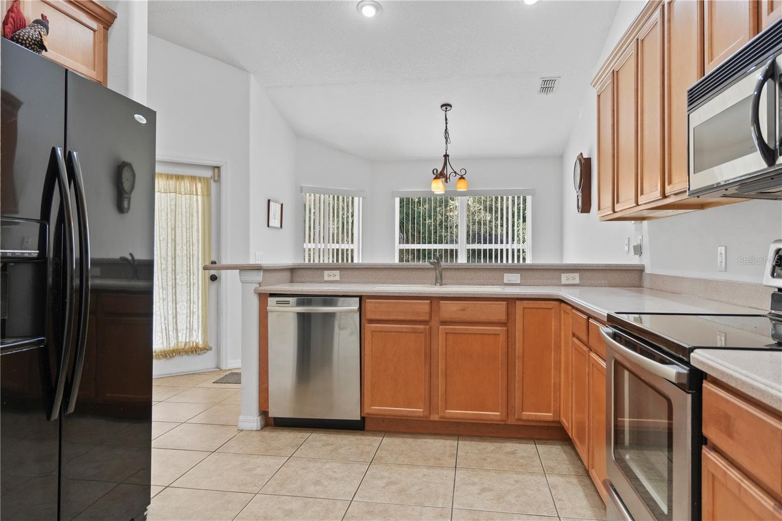 Single Family Residence at 800 W VIRGINIS, CITRUS SPRINGS, photo 6 of 27
