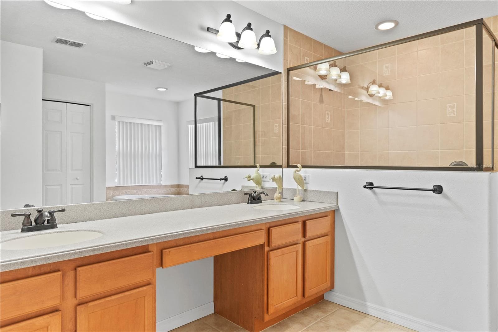 Single Family Residence at 800 W VIRGINIS, CITRUS SPRINGS, photo 14 of 27
