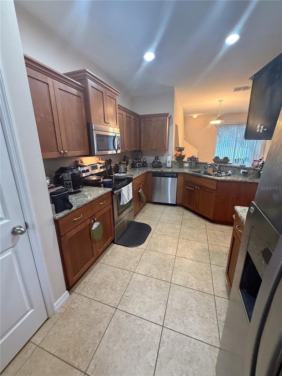 Kitchen - 4884 POOLSIDE DR, ST CLOUD
