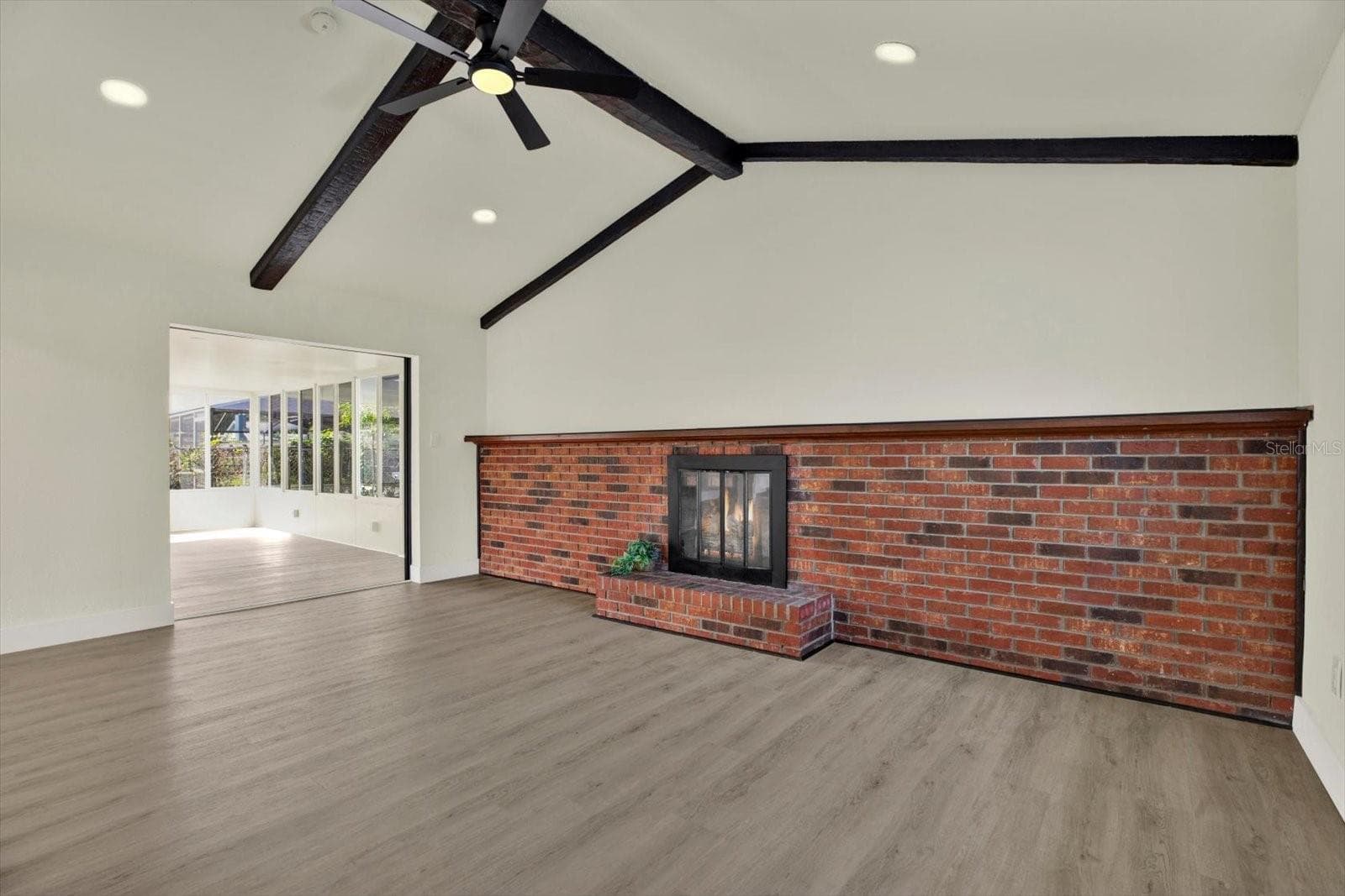 Single Family Residence at 720 SAILFISH DR, BRANDON, photo 10 of 33