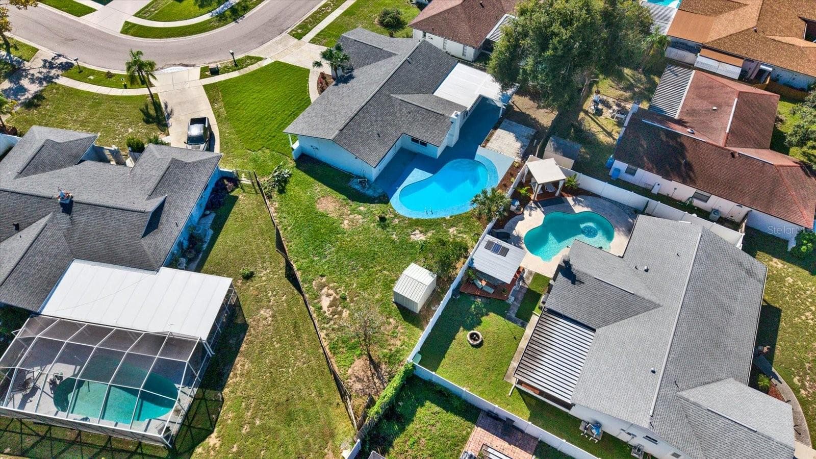 Single Family Residence at 720 SAILFISH DR, BRANDON, photo 31 of 33