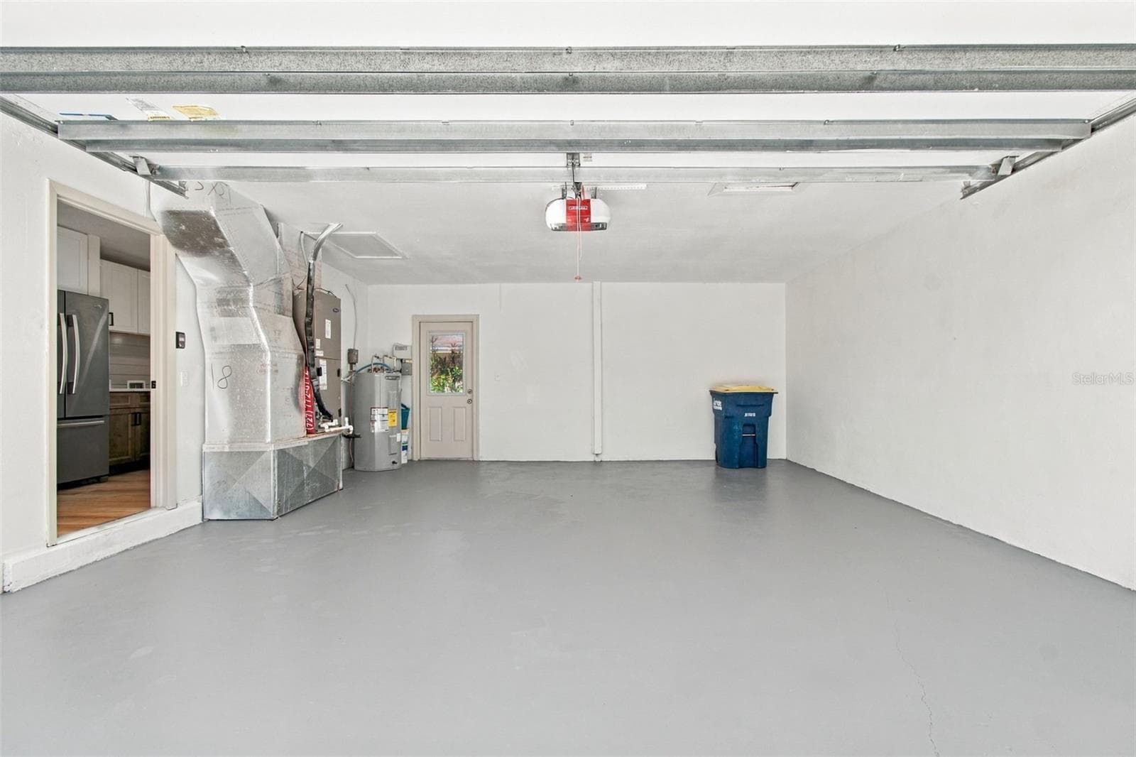 2-Car Garage - 2942 CLUBHOUSE DR W, CLEARWATER