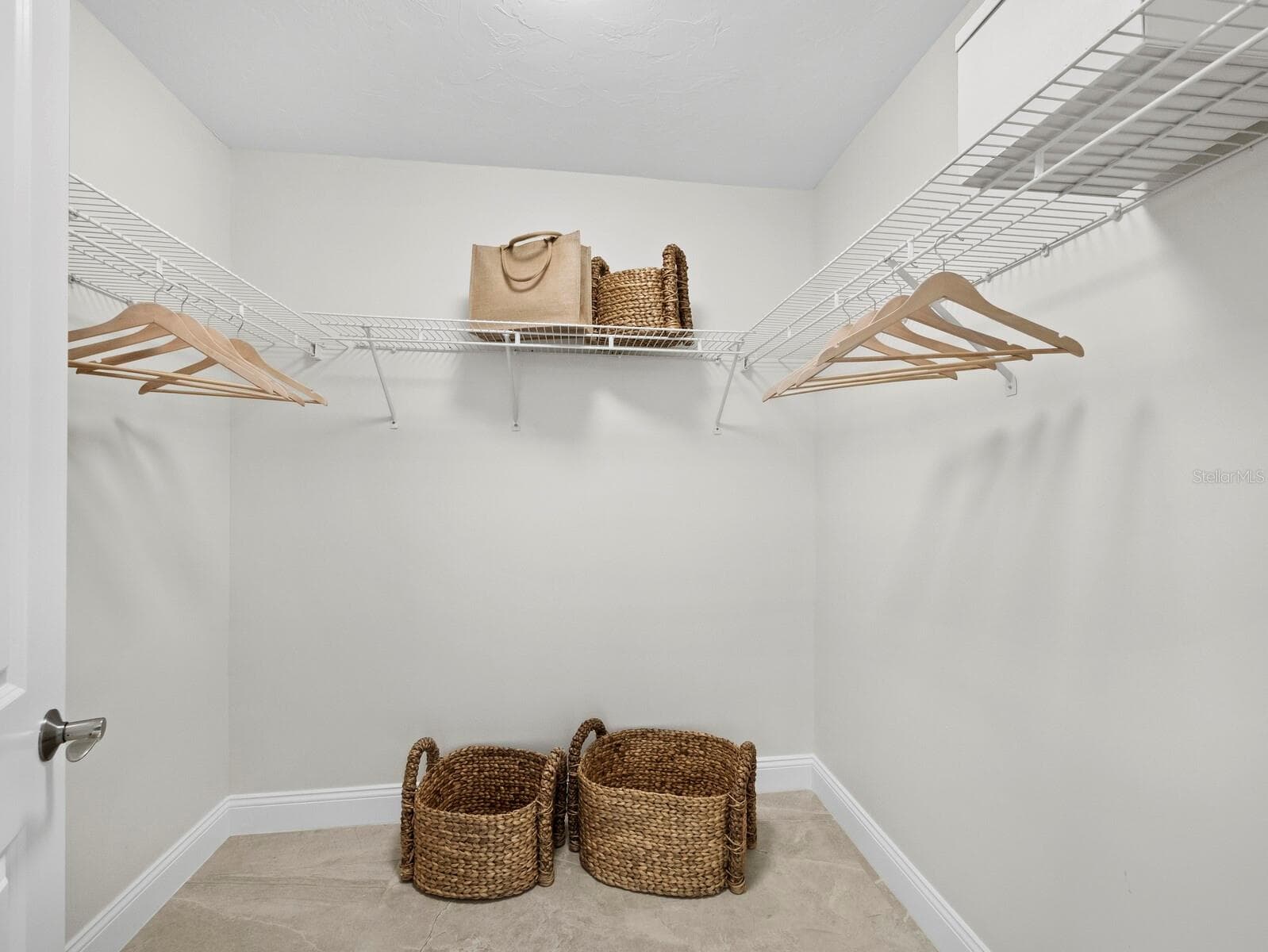 Single Family Residence at 5012 HIGEL AVE, SARASOTA, photo 25 of 68