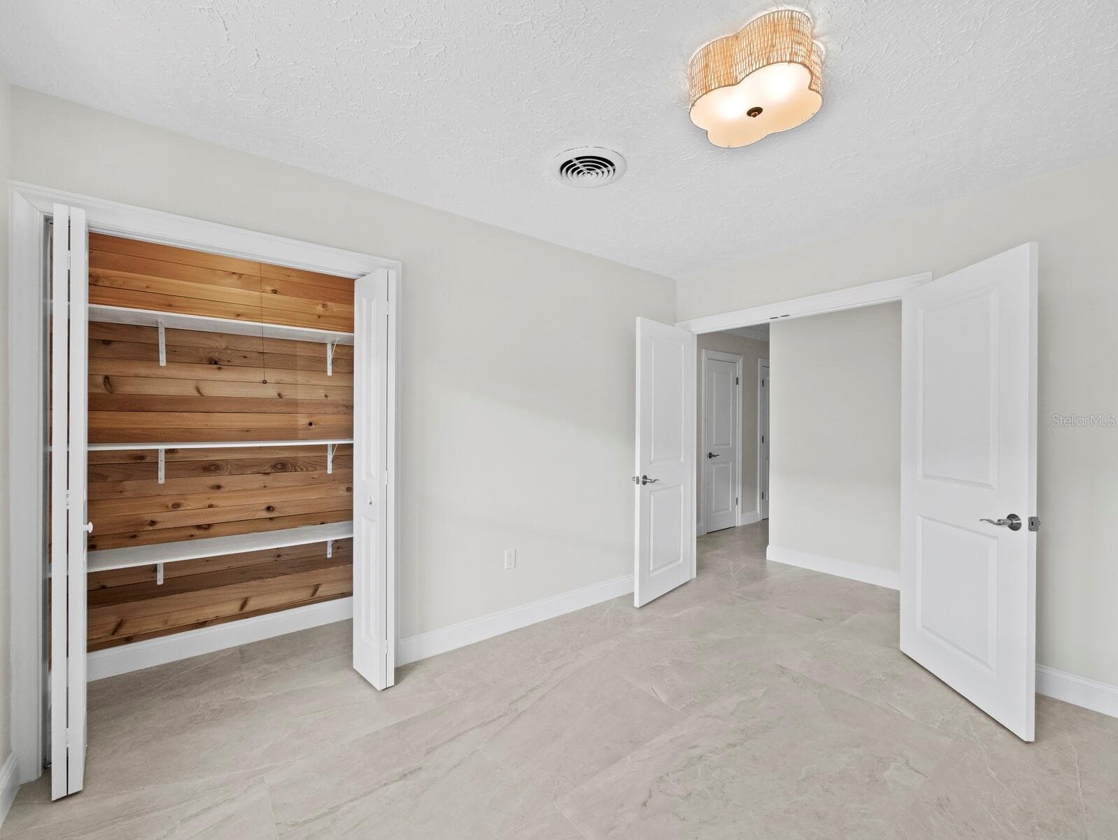 Single Family Residence at 5012 HIGEL AVE, SARASOTA, photo 35 of 68