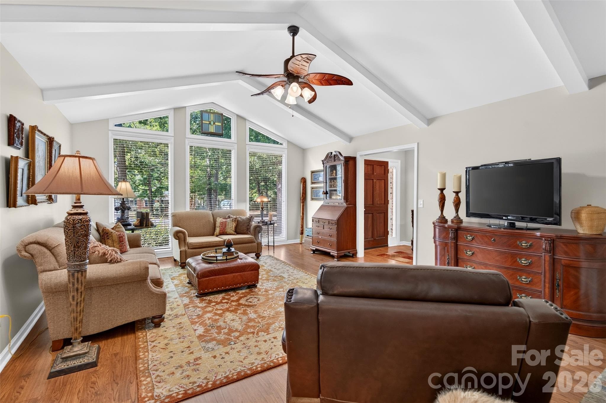family room - 2209 Rainbrook Drive, Monroe
