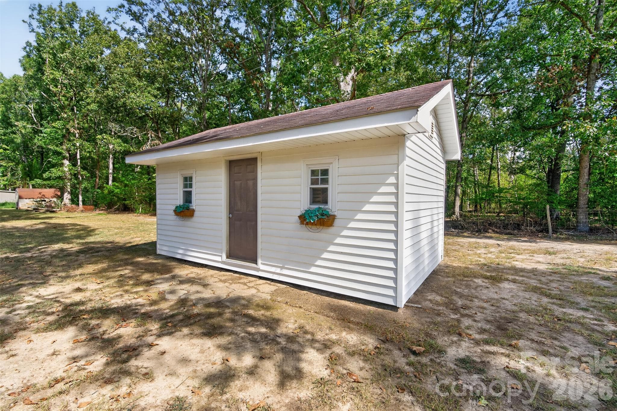 storage building - 2209 Rainbrook Drive, Monroe