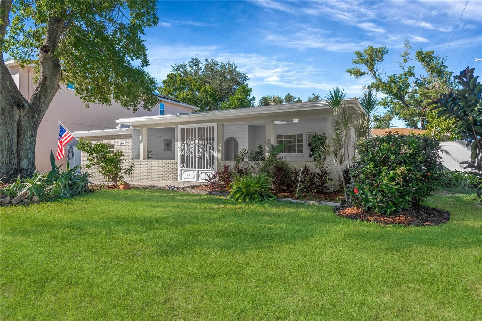 Single Family Residence at 3501 W PRICE AVE, TAMPA, photo 2 of 33