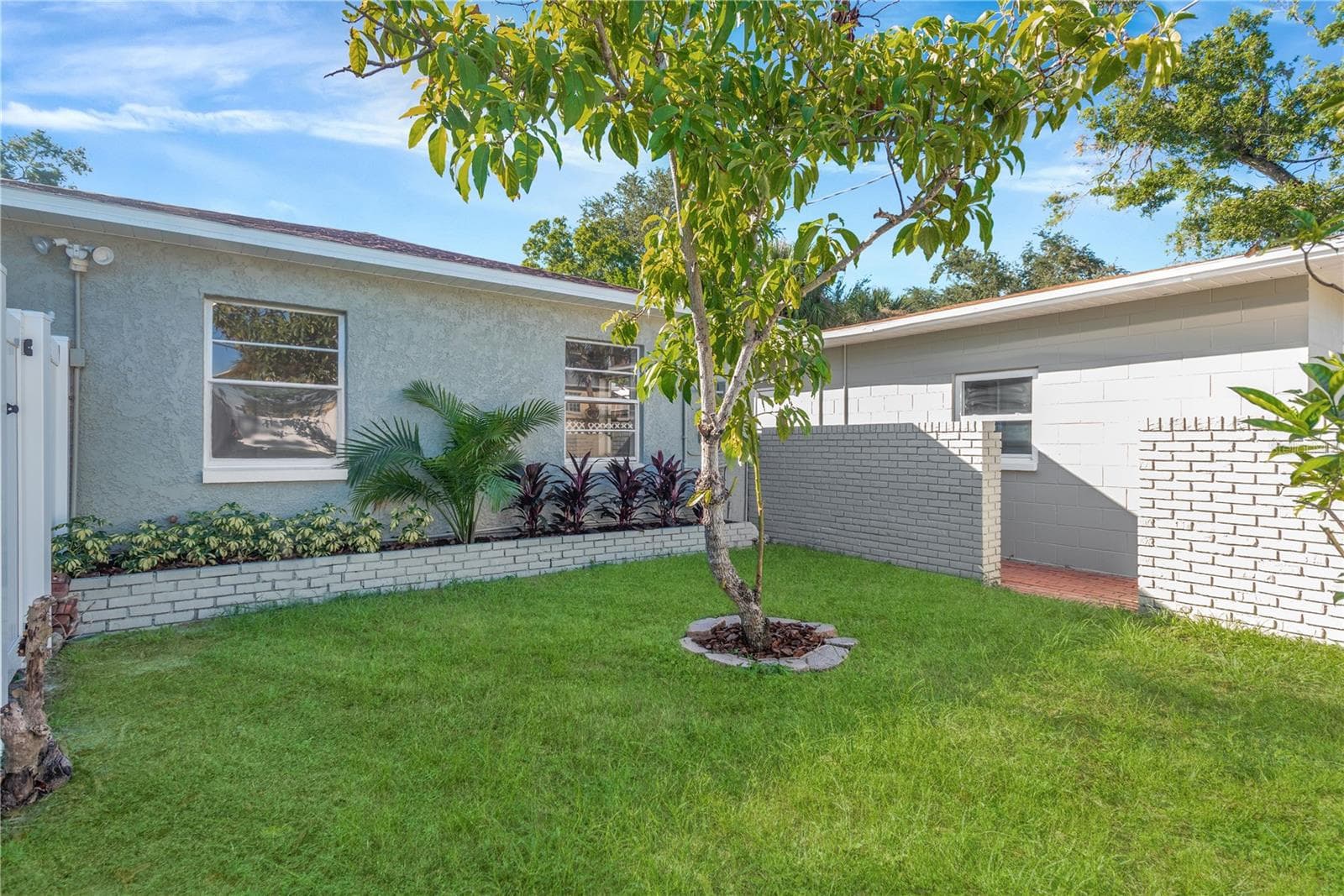 Single Family Residence at 3501 W PRICE AVE, TAMPA, photo 21 of 33