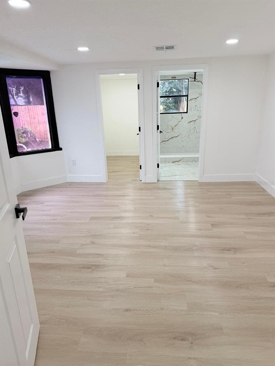 Single Family Residence at 1804 EDMUNDSHIRE RD, ORLANDO, photo 12 of 30