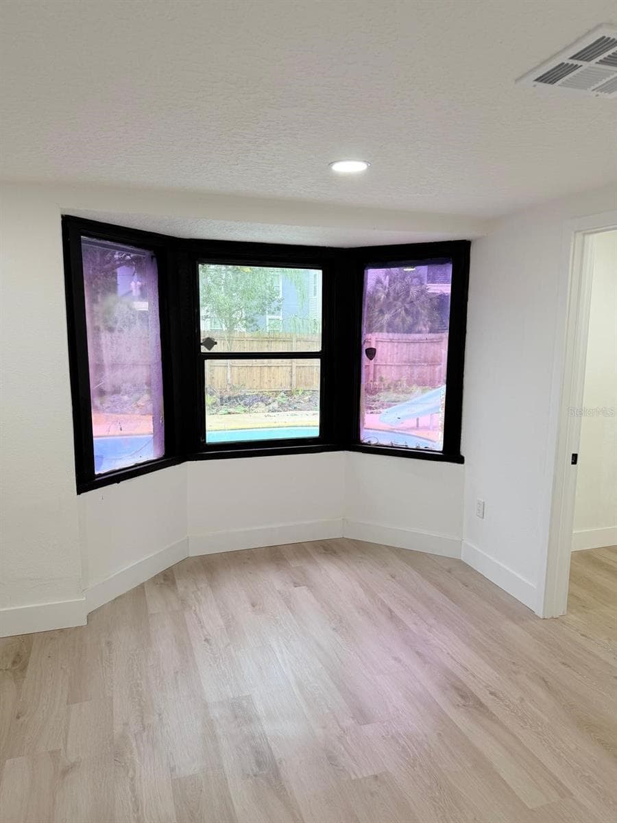 Single Family Residence at 1804 EDMUNDSHIRE RD, ORLANDO, photo 13 of 30