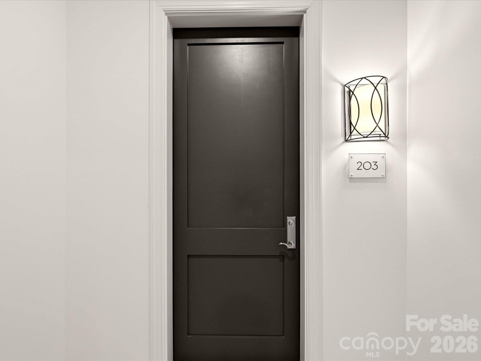Condominium at 2251 Selwyn Avenue, Charlotte, photo 6 of 48
