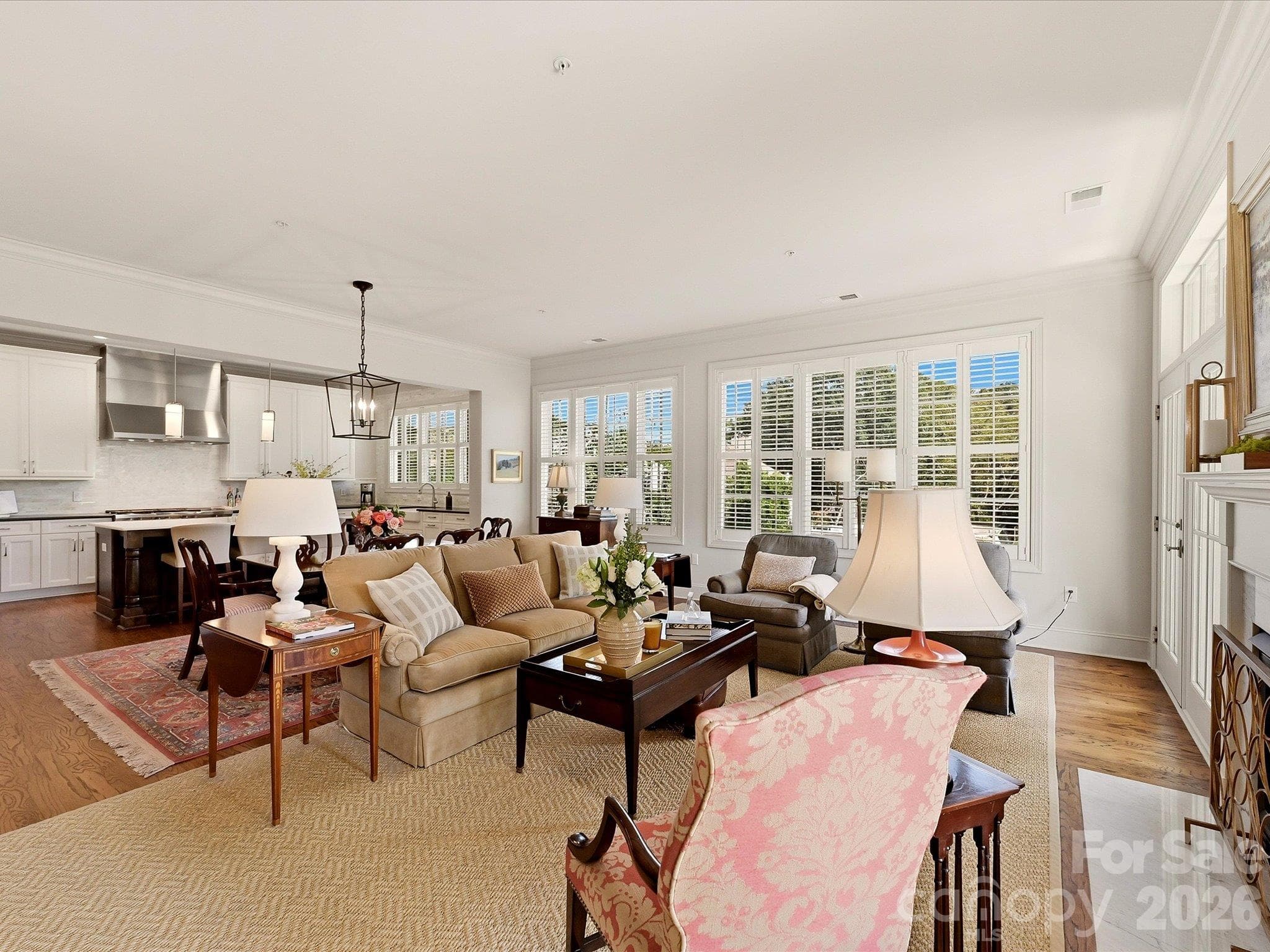 Condominium at 2251 Selwyn Avenue, Charlotte, photo 12 of 48