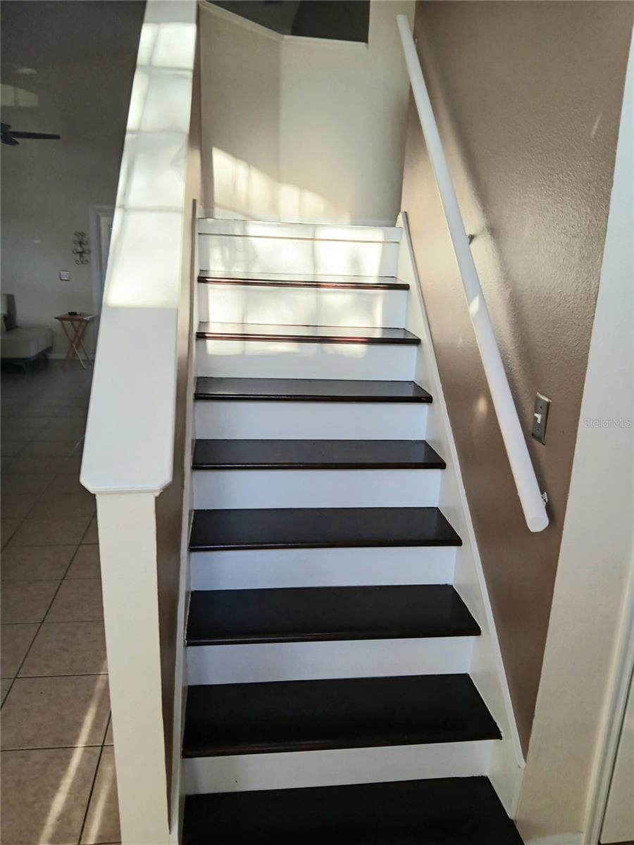 Stairs to 2nd Floor - 302 JULLIARD BLVD, DAVENPORT