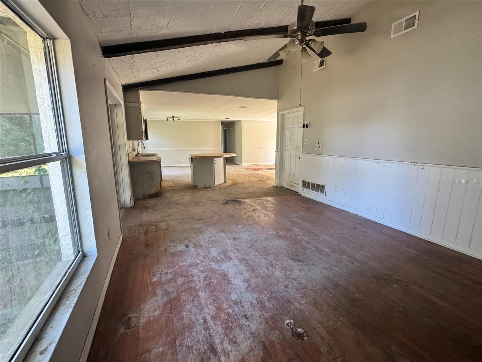 Single Family Residence at 477 WOODSTOCK DR, PORT ORANGE, photo 5 of 14