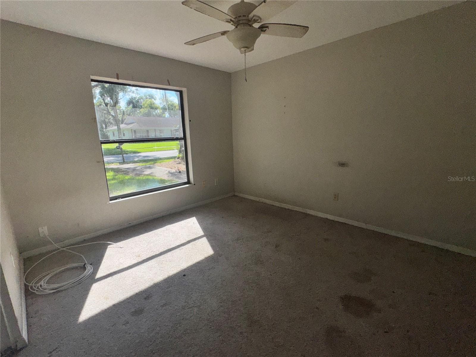 Single Family Residence at 477 WOODSTOCK DR, PORT ORANGE, photo 6 of 14
