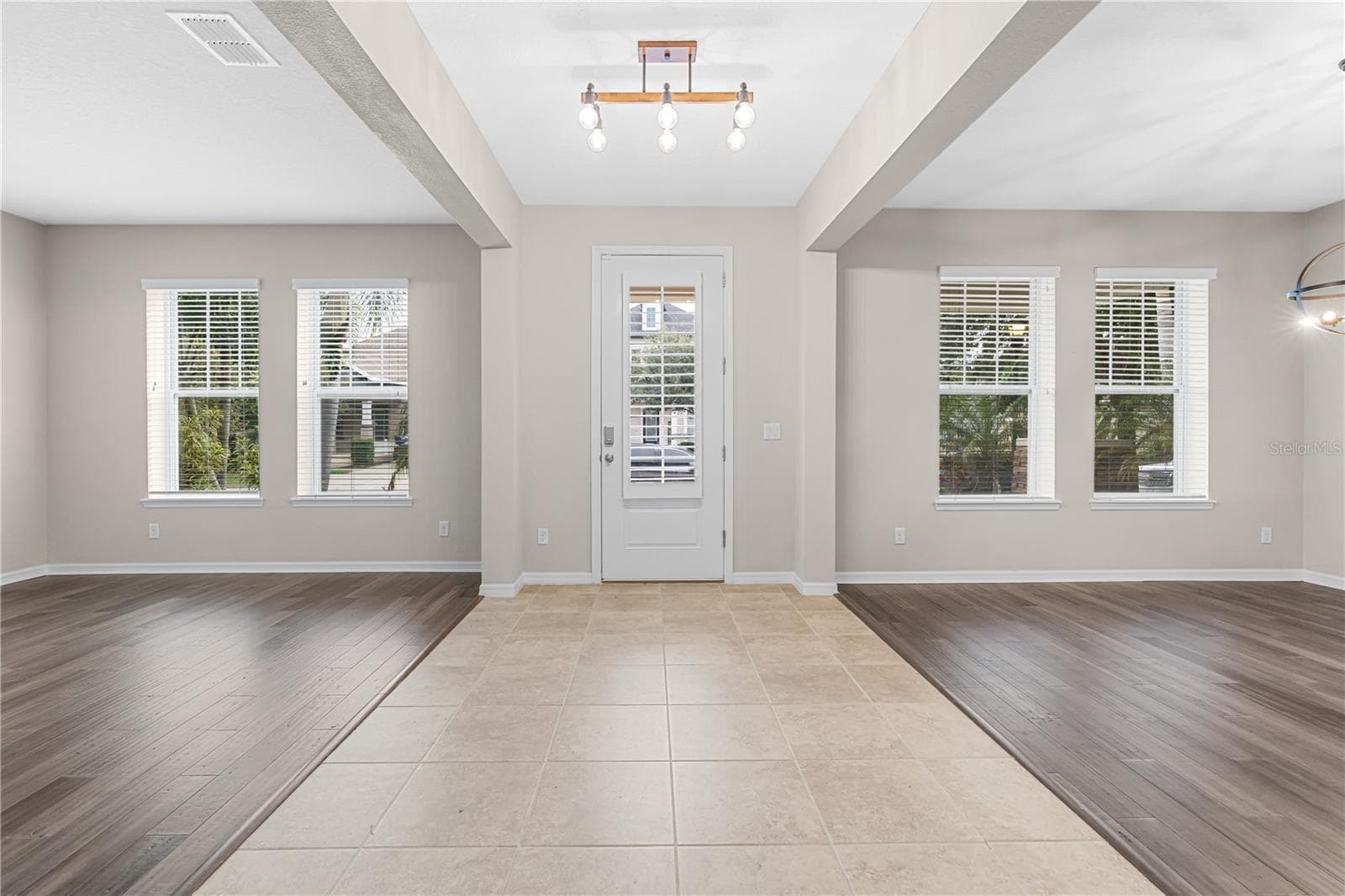 Single Family Residence at 5955 CALDERA RIDGE DR, LITHIA, photo 16 of 74