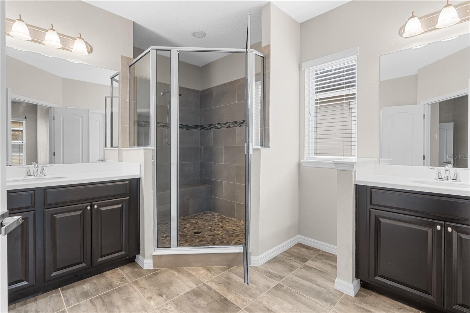 Single Family Residence at 5955 CALDERA RIDGE DR, LITHIA, photo 25 of 74