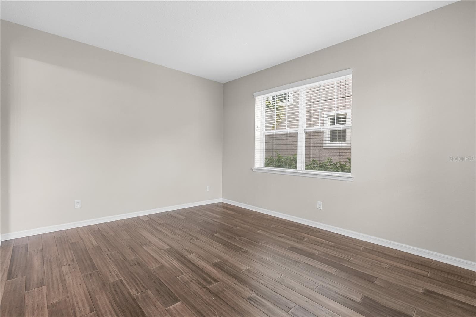 Single Family Residence at 5955 CALDERA RIDGE DR, LITHIA, photo 29 of 74