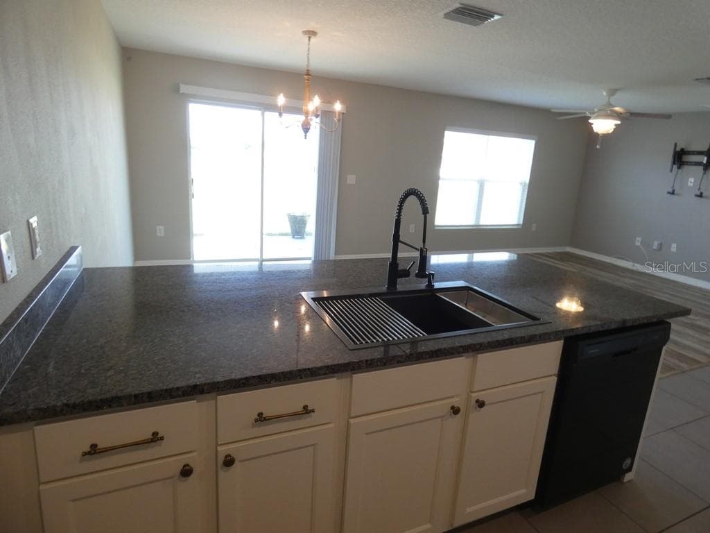 Single Family Residence at ZEPHYR LAKES SUB, ZEPHYRHILLS, photo 19 of 47