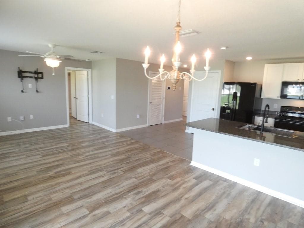 Single Family Residence at ZEPHYR LAKES SUB, ZEPHYRHILLS, photo 21 of 47