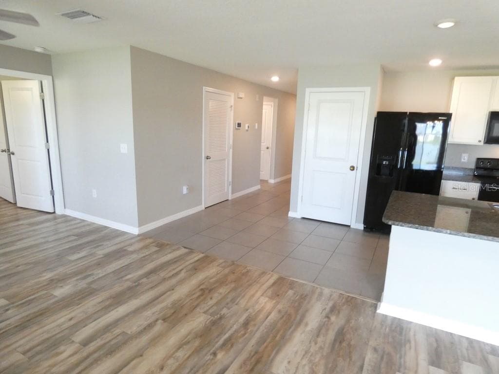 Single Family Residence at ZEPHYR LAKES SUB, ZEPHYRHILLS, photo 23 of 47